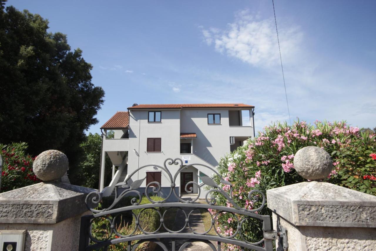 Smitran Apartment