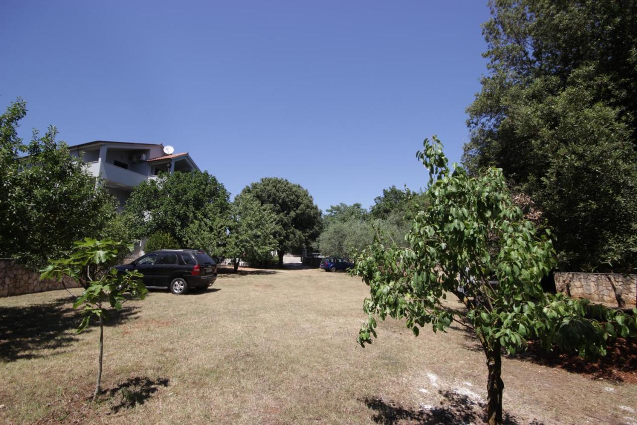 Smitran Apartment *