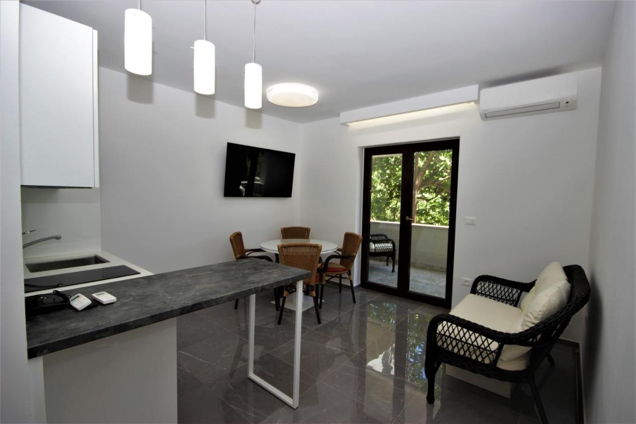 Smitran Apartment