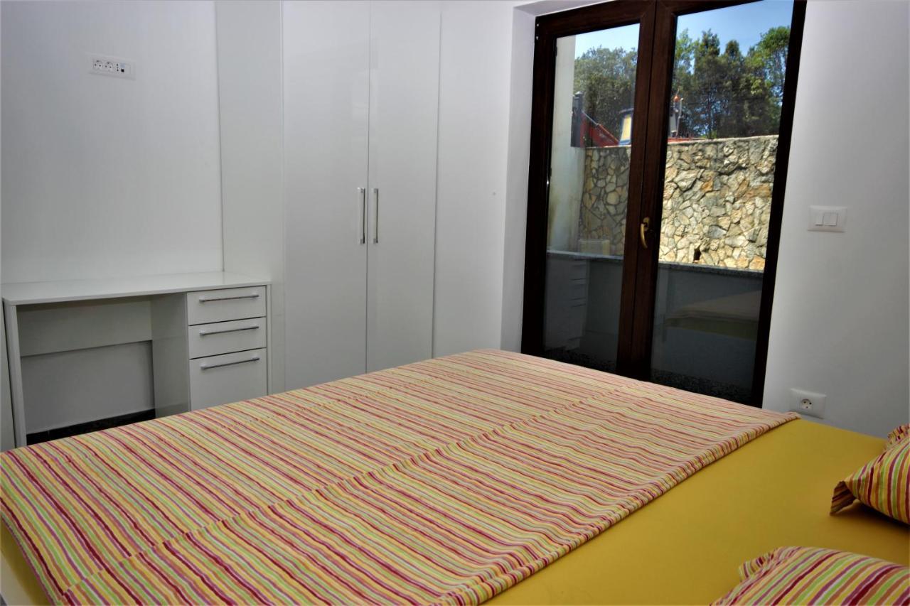 Smitran Apartment *